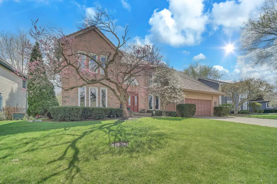 1113 Loyola Drive, Libertyville, IL 60048 - #2