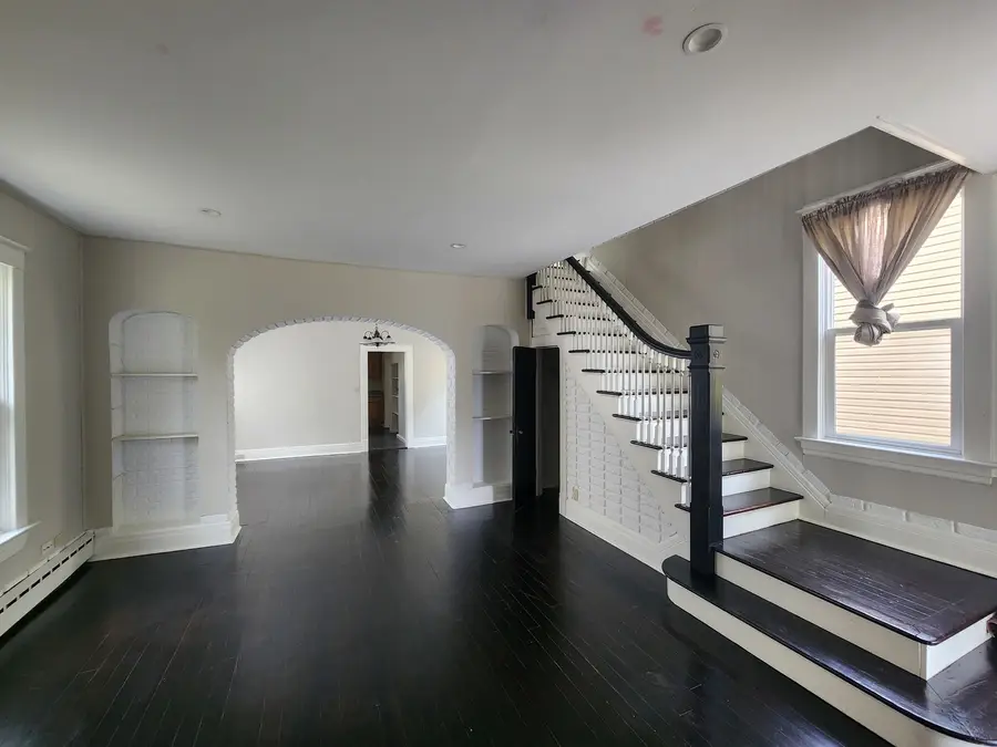824 Hickory Street, Waukegan, IL 60085 - #3