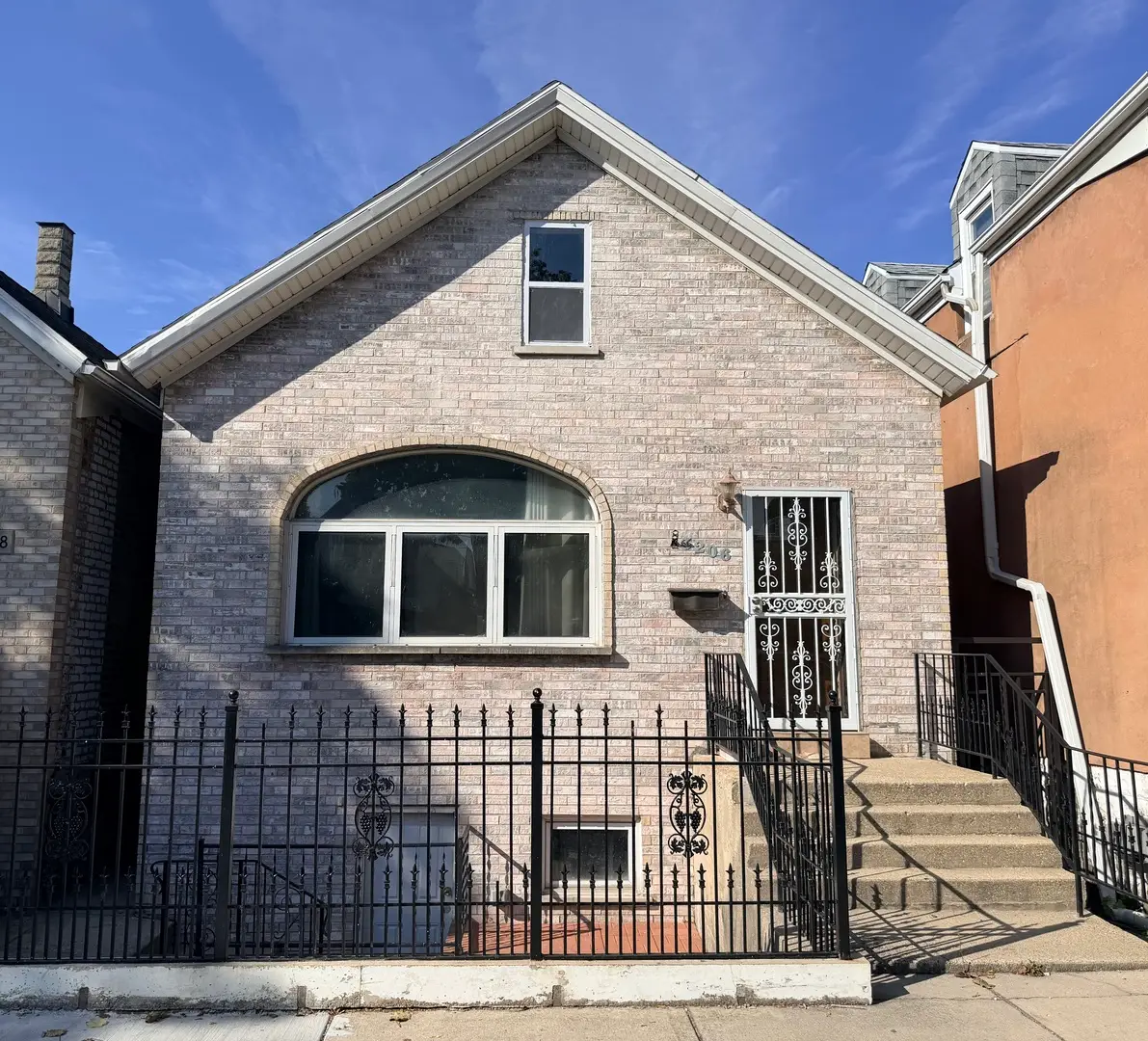 3206 S Lowe Avenue, Chicago, IL 60616 - #1