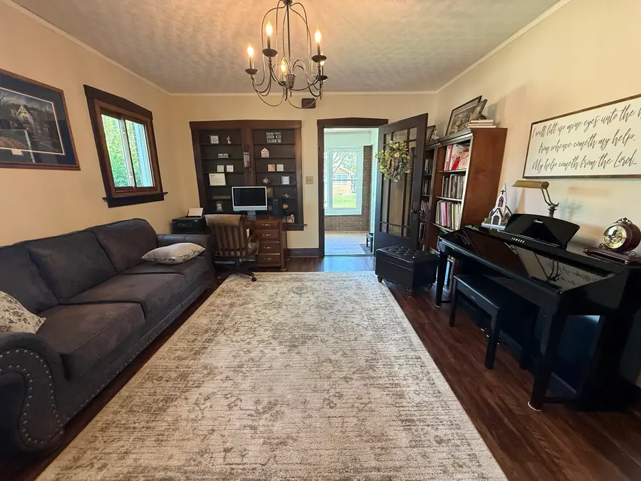 321 W South Street, Dwight, IL 60420 - #2