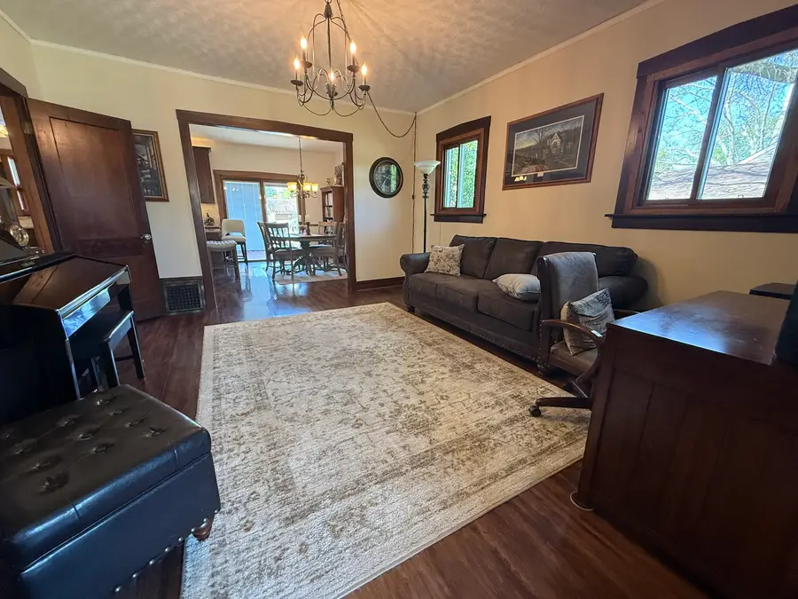 321 W South Street, Dwight, IL 60420 - #3