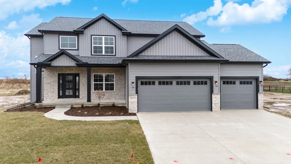5008 Castlebar Drive, Bloomington, IL 61705 - #1