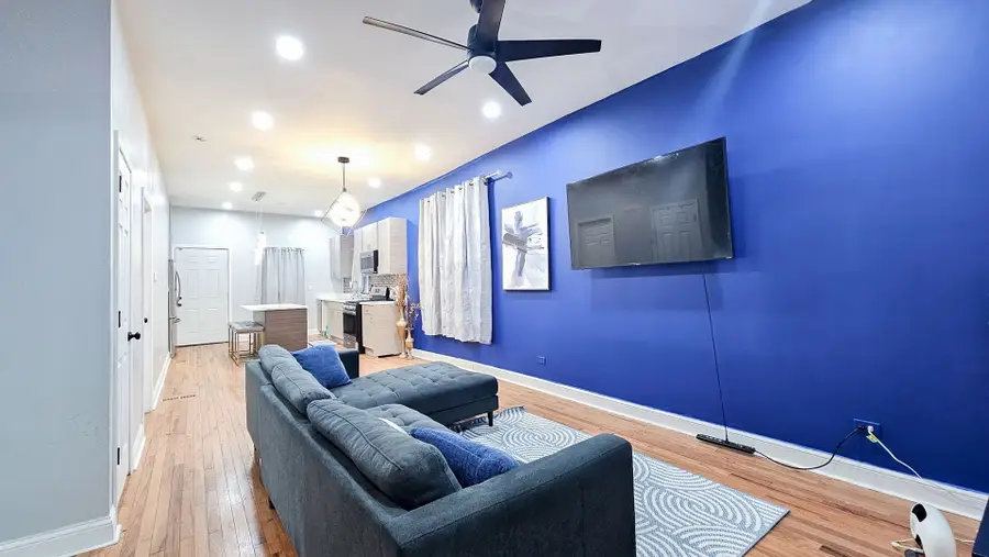 907 N Leamington Avenue, Chicago, IL 60651 - #3