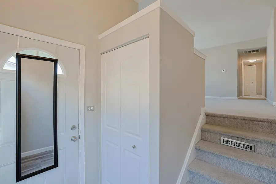 1332 Kingsbury Drive #1, Hanover Park, IL 60133 - #3