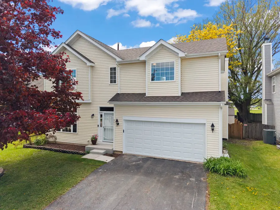 900 Chelsea Court, Aurora, IL 60504 - #2