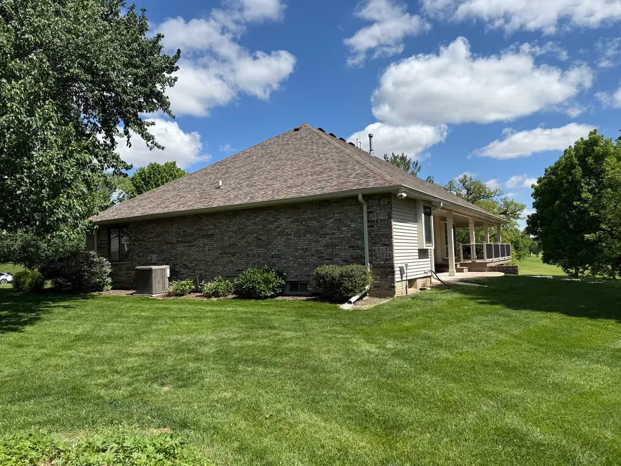 2357 Palmera Court, Bettendorf, IA 52722 - #3