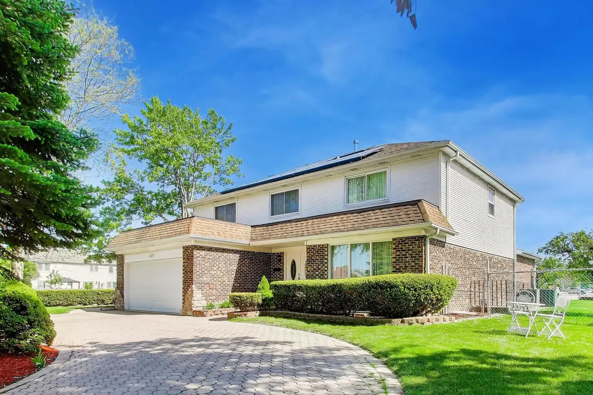 1631 E Greenwood Drive, Mount Prospect, IL 60056 - #1