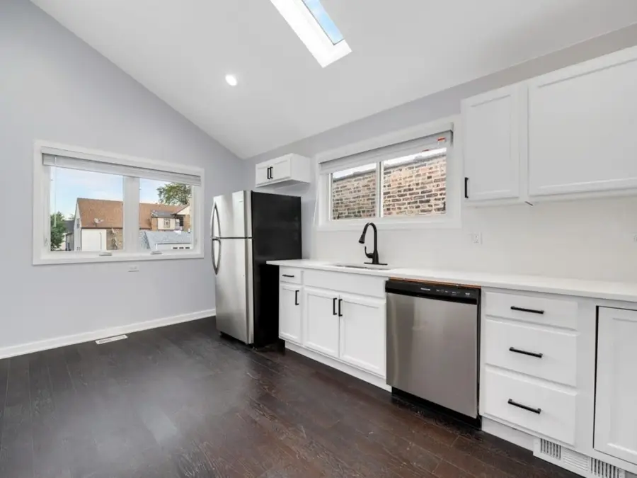 3541 N Damen Avenue, Chicago, IL 60618 - #2