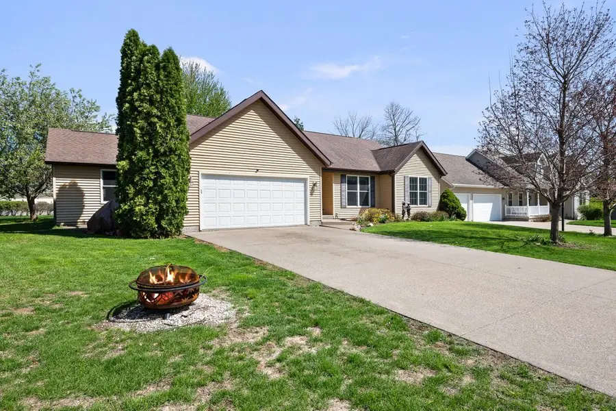 318 Sycamore Street, Wilton, IA 52778 - #2