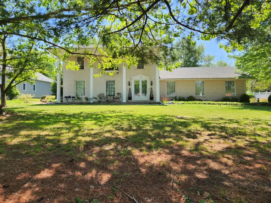 766 Fairfield Road, Mount Vernon, IL 62864 - #3