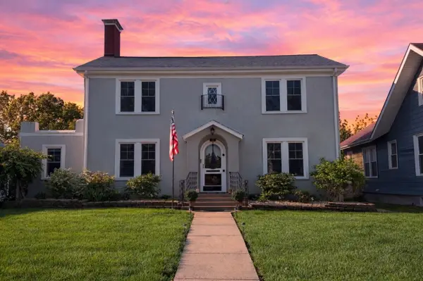 909 E 3rd Street, Centralia, IL 62801