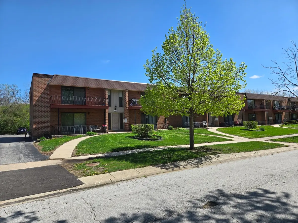 643 N Carroll Parkway #210B, Glenwood, IL 60425 - #1