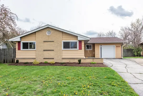 2625 Varonen Avenue, Waukegan, IL 60087