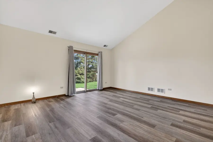 3431 Lake Side Circle, Joliet, IL 60431 - #3