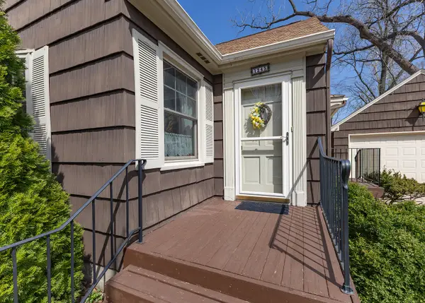 1245 36th Avenue, Rock Island, IL 61201