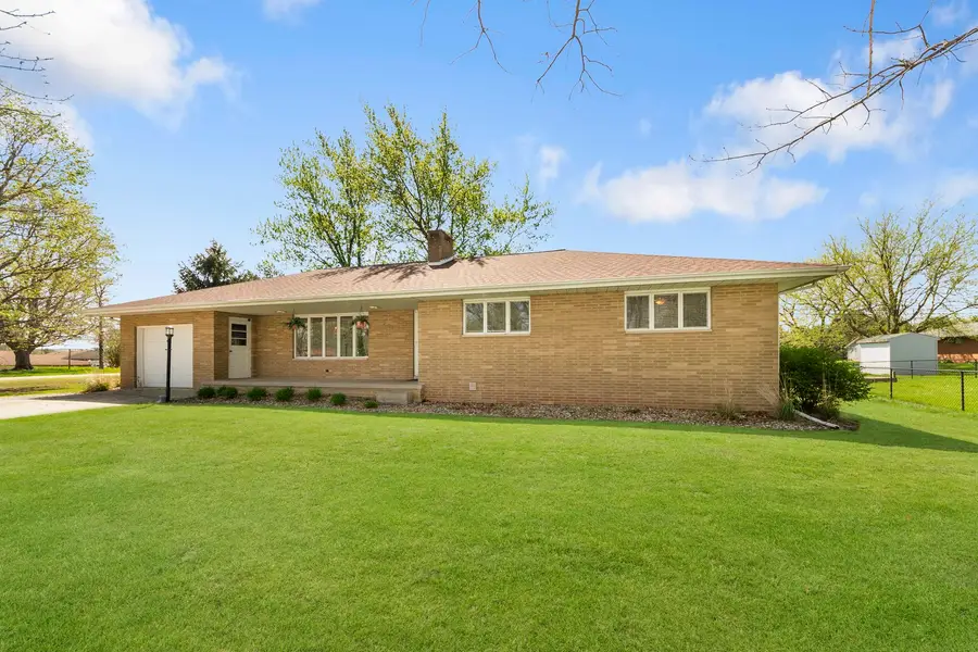 201 Cedar Lane, Minonk, IL 61760 - #2