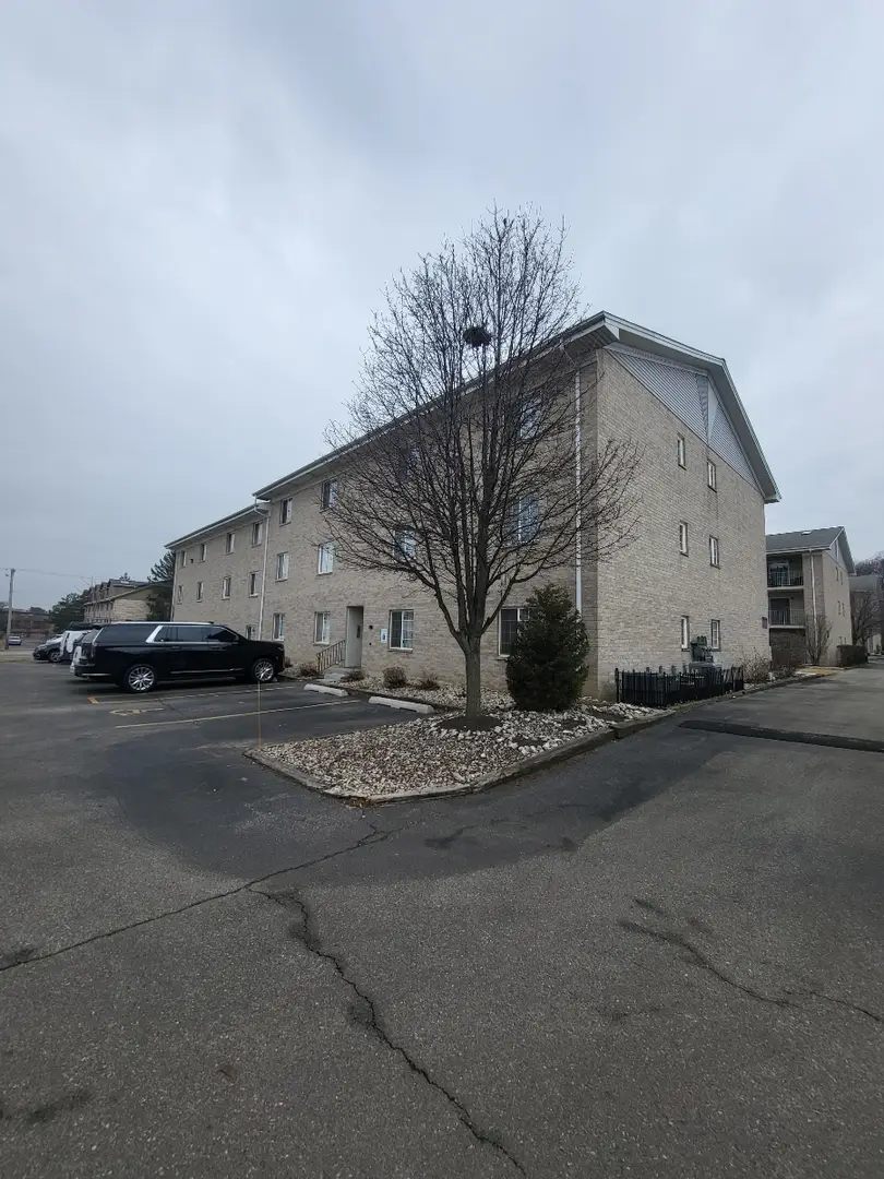9138 W 95th Street #3B, Hickory Hills, IL 60457 - #2