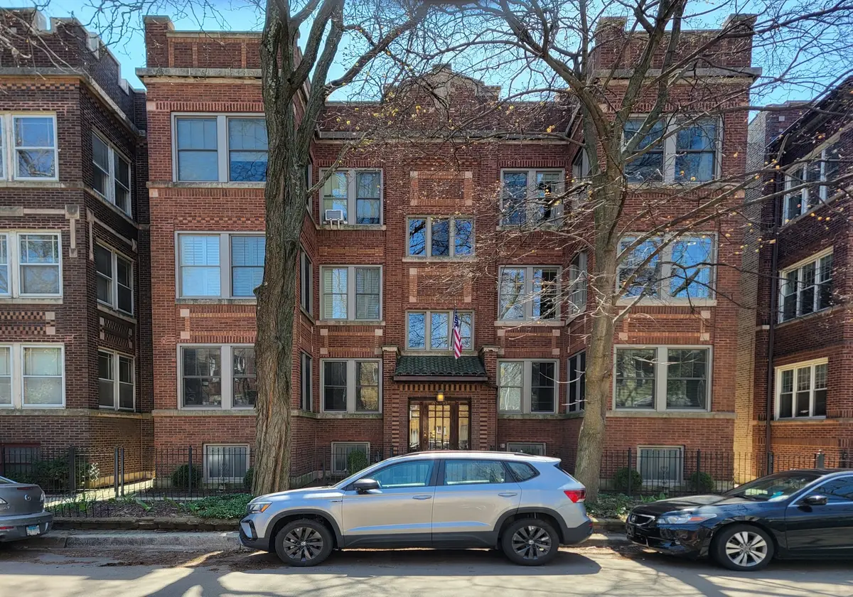 1433 W Rosemont Avenue #2W, Chicago, IL 60660 - #1