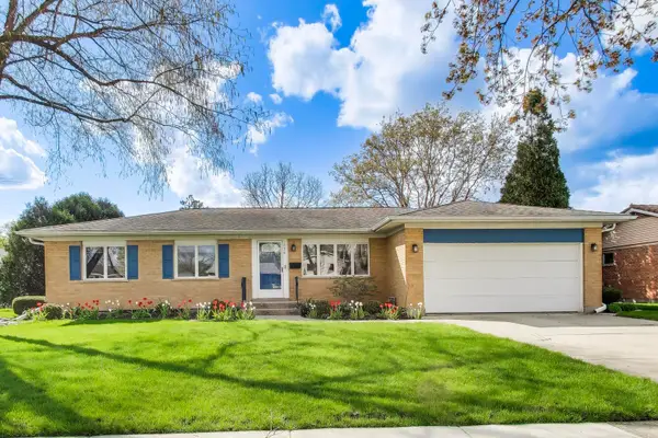 1036 Clark Lane, Des Plaines, IL 60016