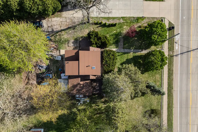 2416 7th Street, Moline, IL 61265 - #2