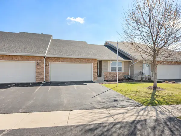 1064 Rose Drive, Sycamore, IL 60178