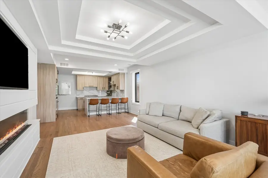 1857 N California Avenue #2, Chicago, IL 60647 - #3