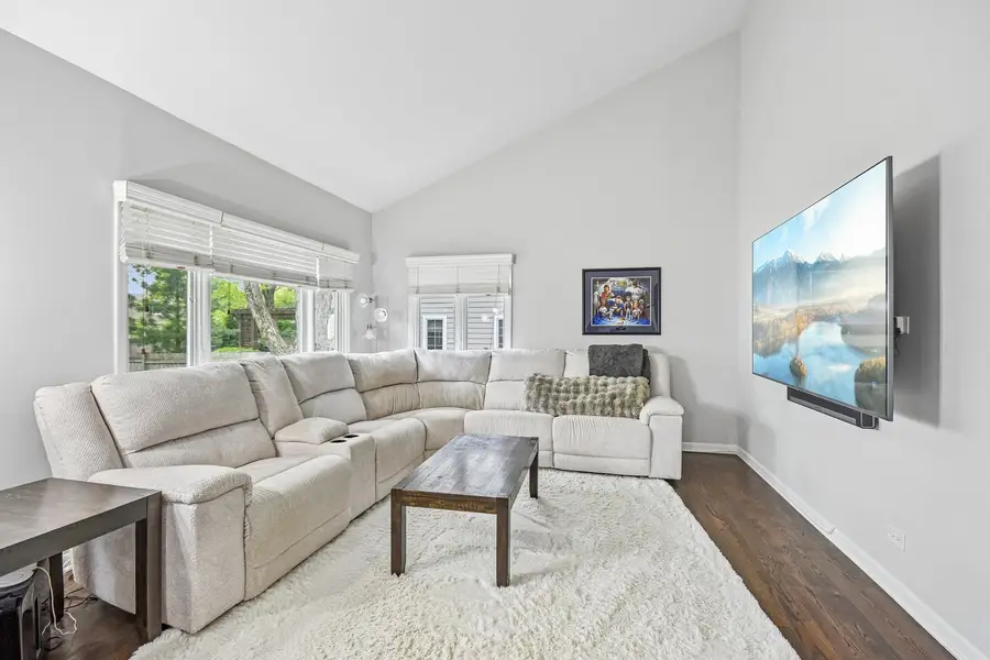 1235 Dartmouth Lane, Deerfield, IL 60015 - #3