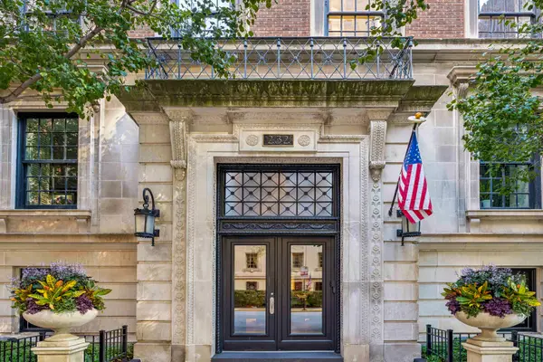 232 E Walton Place #3E, Chicago, IL 60611