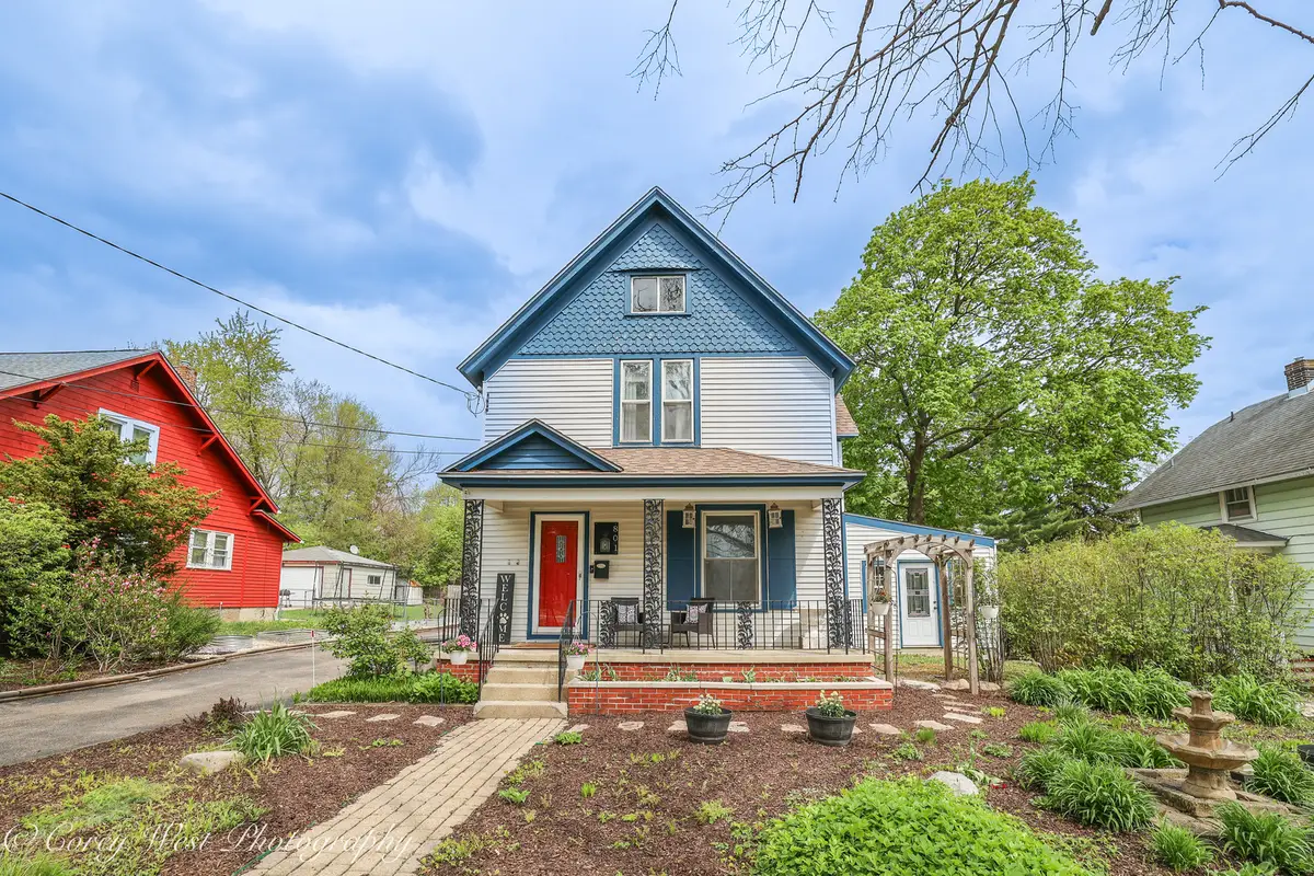 801 S Jefferson Street, Woodstock, IL 60098 - #1