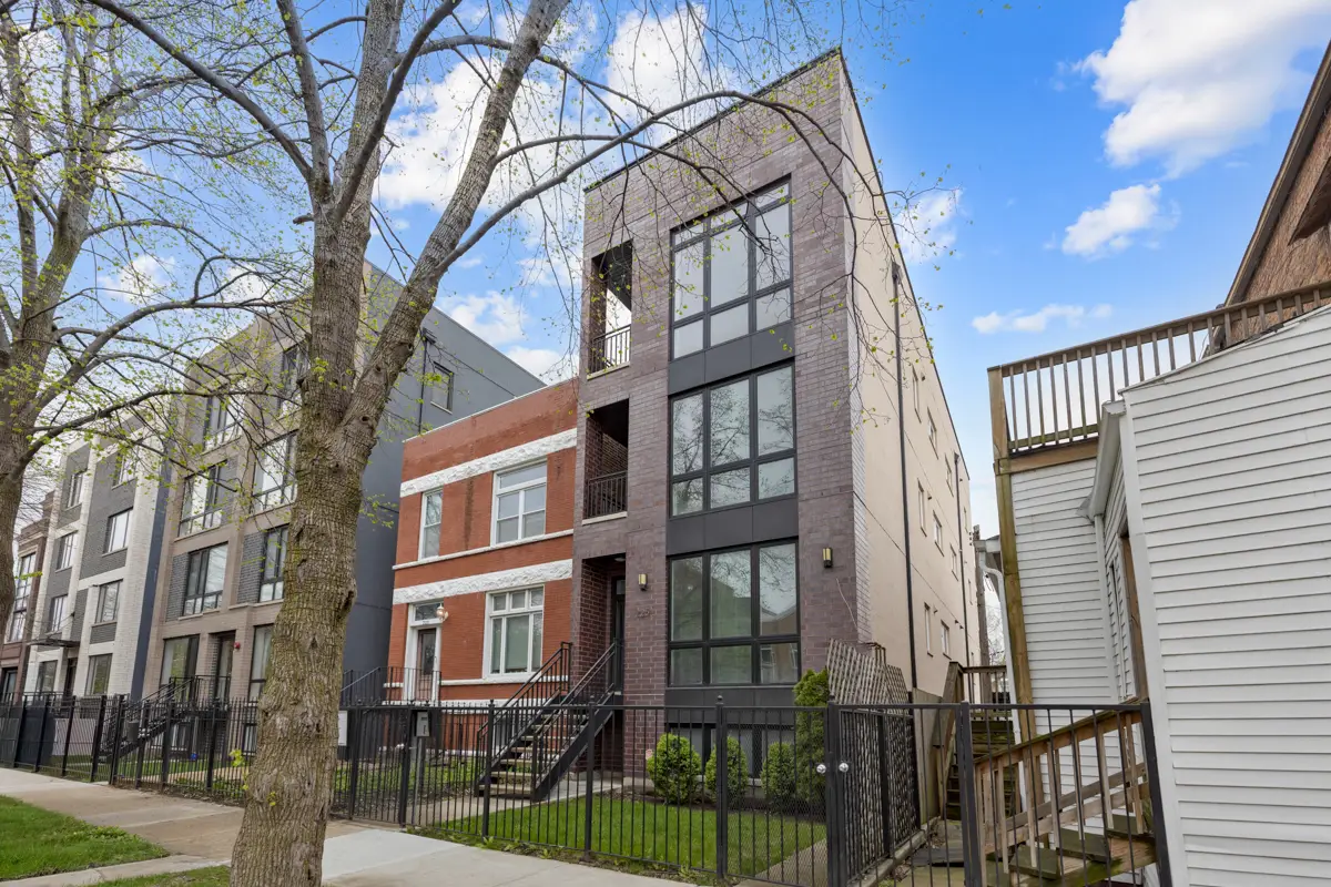 225 S Hamilton Avenue #3, Chicago, IL 60612 - #1