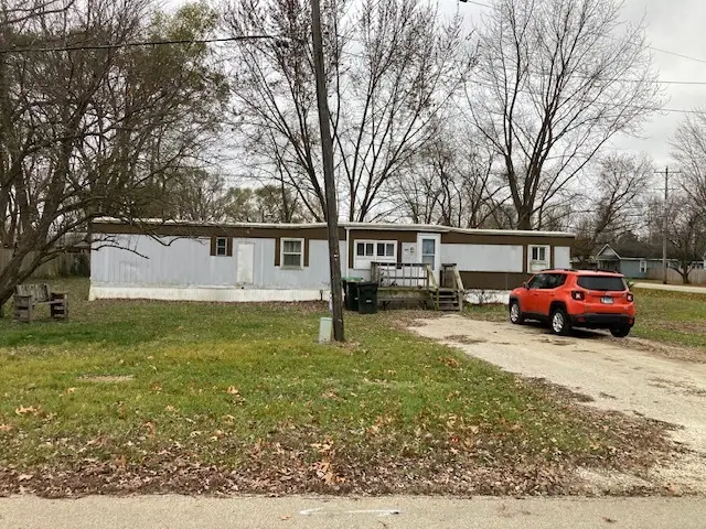 495 W 6th Street, Braidwood, IL 60408 - #1