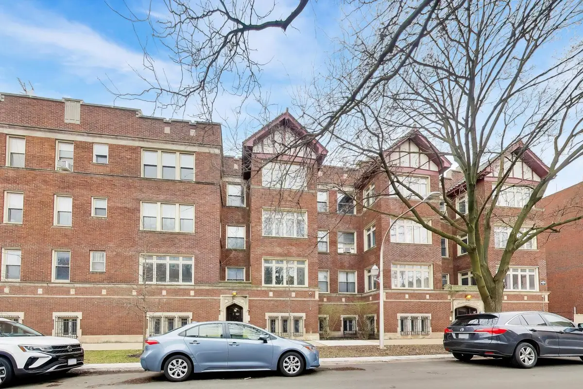 2221 E 68th Street #3, Chicago, IL 60649 - #1
