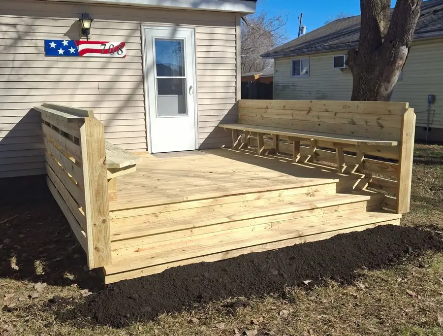 708 N Madison Street, Lincoln, IL 62656 - #2