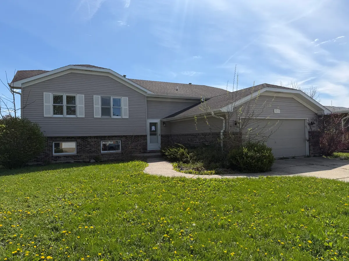 2375 Chestnut Lane, Morris, IL 60450 - #1