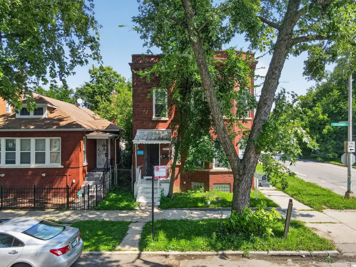 6559 S Eberhart Avenue, Chicago, IL 60637 - #1