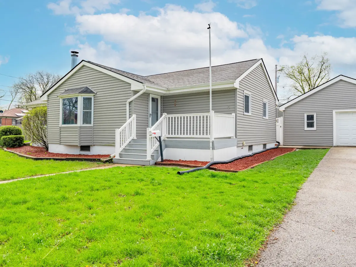 3541 Washington Street, Lansing, IL 60438 - #1