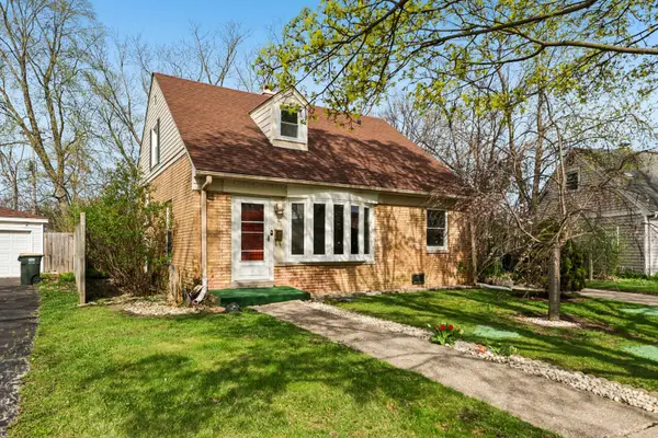 9523 Sayre Avenue, Morton Grove, IL 60053