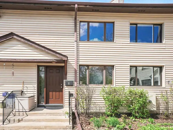 4735 Yender Avenue #5, Lisle, IL 60532