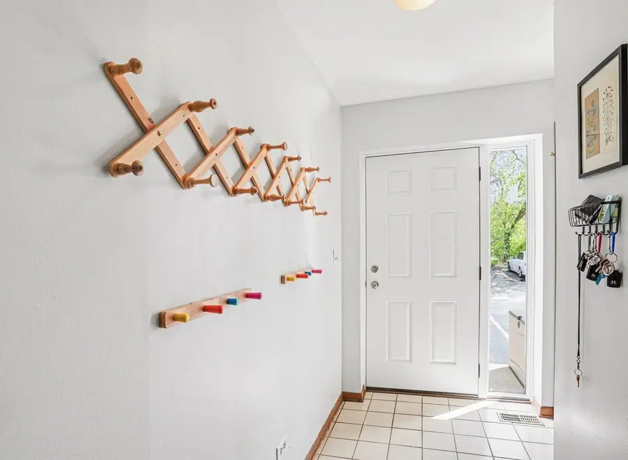 4735 Yender Avenue #5, Lisle, IL 60532 - #3