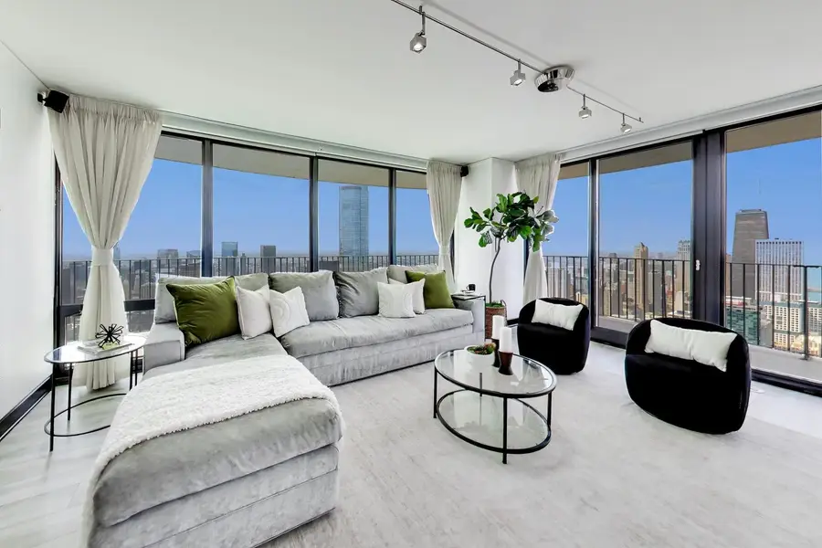 225 N Columbus Drive #7702, Chicago, IL 60601 - #3