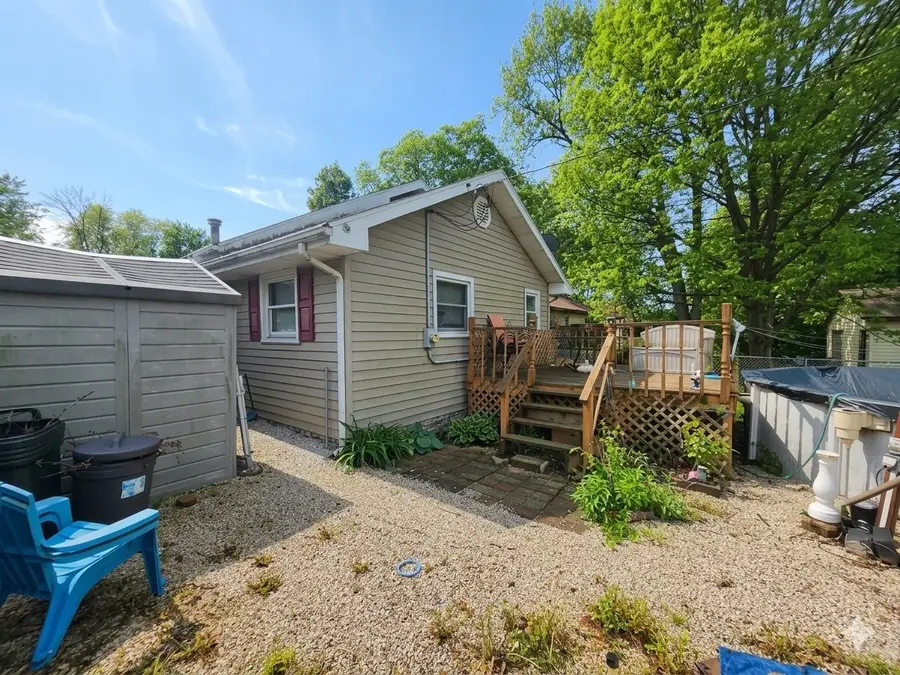 216 E Franklin Street, Olney, IL 62450 - #3