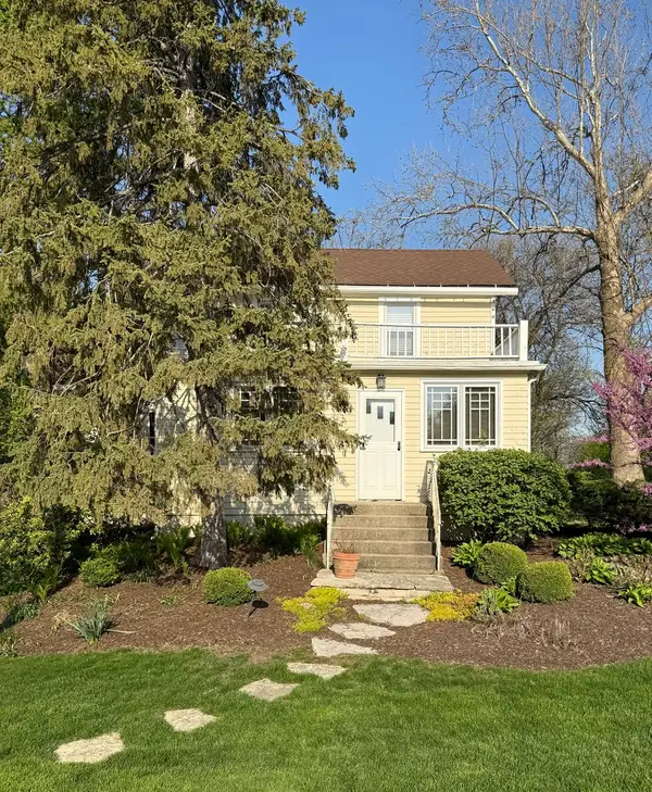 3961 Fairview Avenue, Downers Grove, IL 60515
