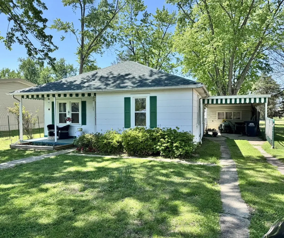 405 Penfield Street, Odin, IL 62870 - #1