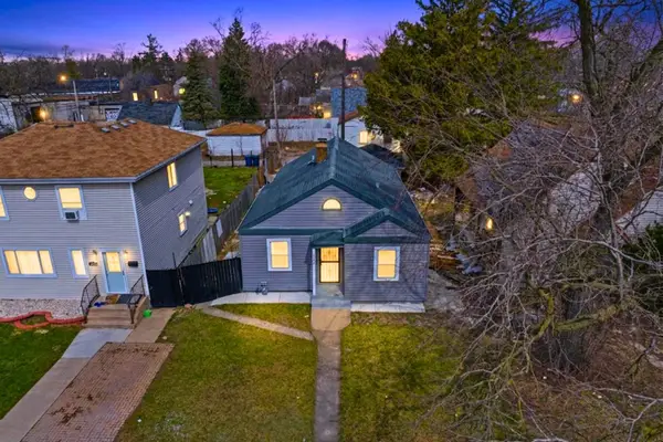 107 E 149th Street, Harvey, IL 60426