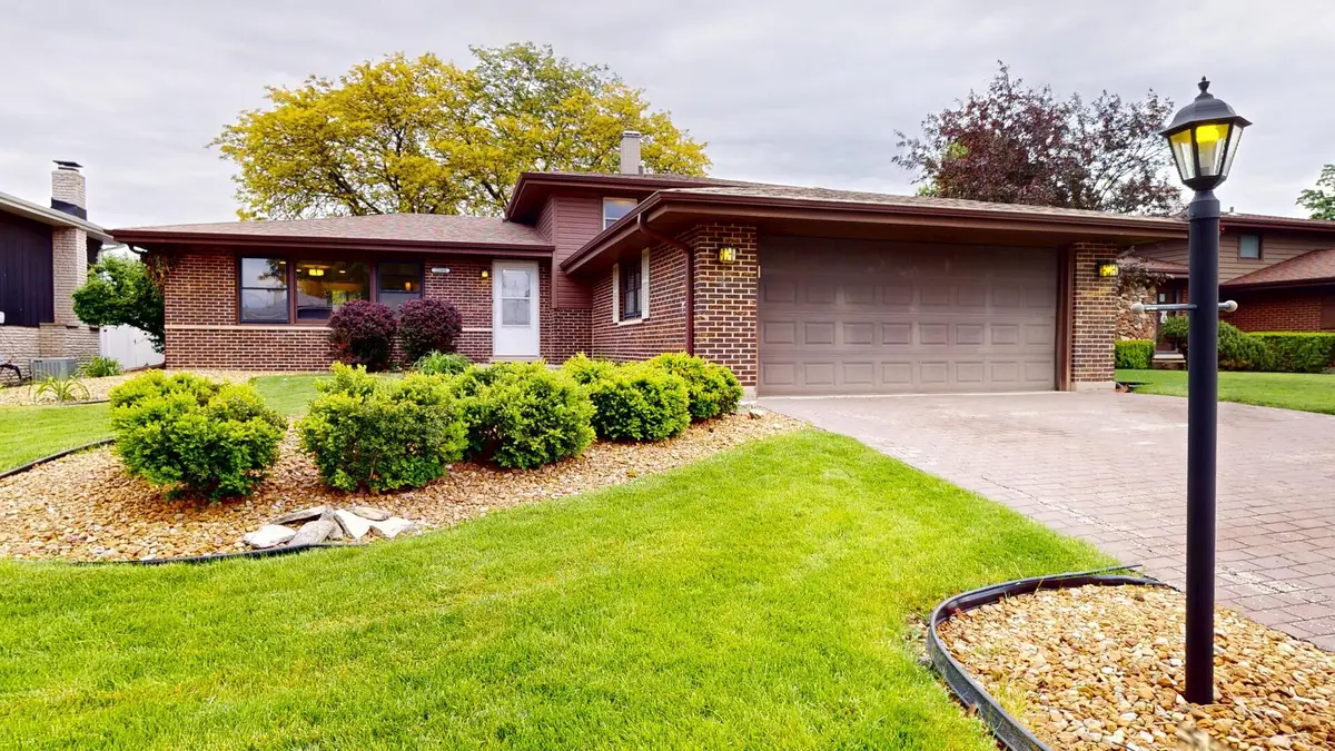 15505 Orogrande Drive, Oak Forest, IL 60452 - #1