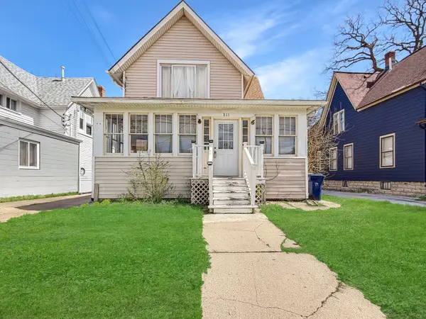 311 Ryerson Avenue, Elgin, IL 60123