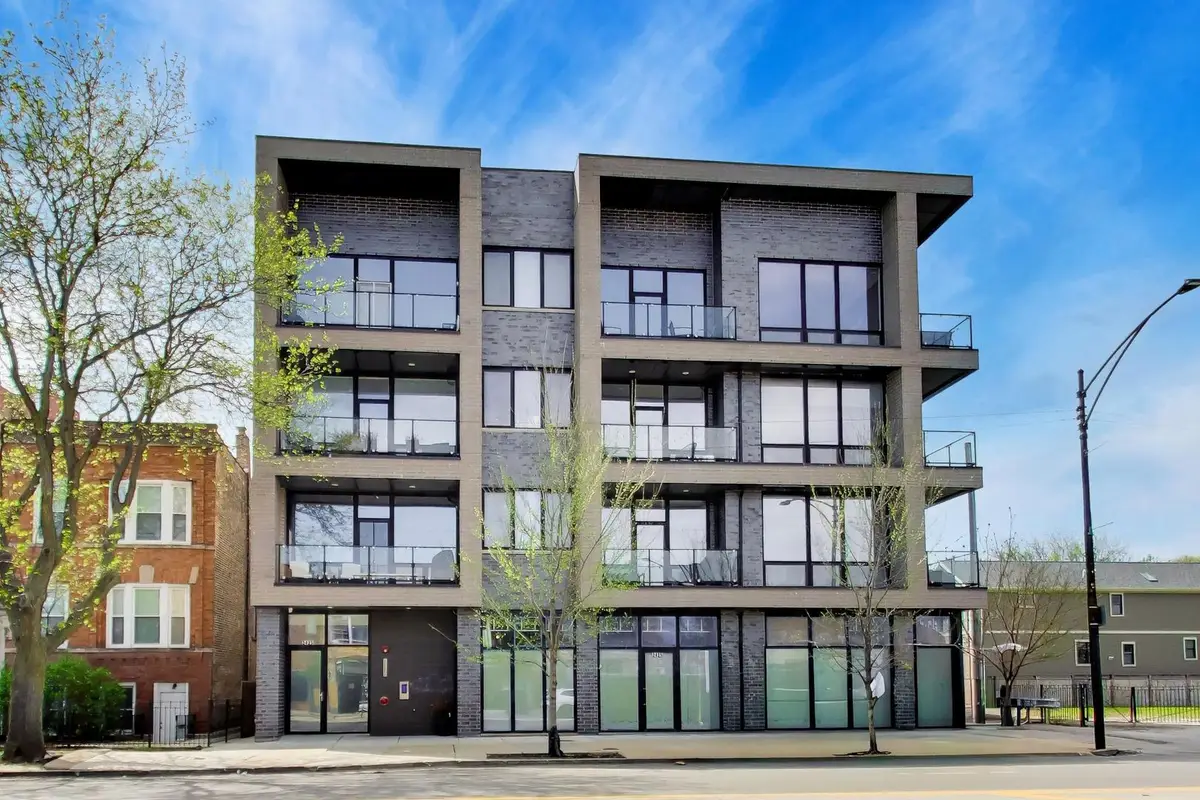2423 W Fullerton Avenue #3F, Chicago, IL 60647 - #1