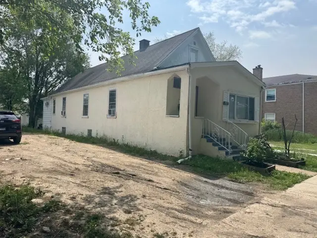 6561 N Seeley Avenue, Chicago, IL 60645 - #3