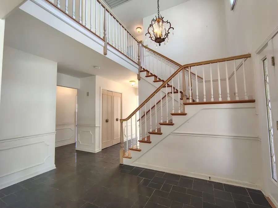 Address Withheld By Seller, Glenview, IL 60025 - #3