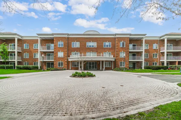 Address Withheld By Seller, Bloomingdale, IL 60108